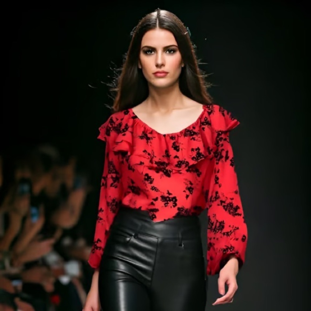 Michael Kors Floral Ruffle Red and Black off shoulder Women's Excel cond S